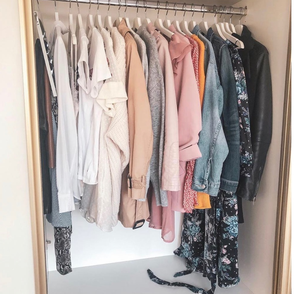 Hi 👋🏻 followers! Please keep your eyes open!